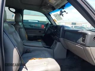 ✅ 2001 Chevrolet Suburban LS • VIN: 3GNFK16T11G237712 • Лот: 42439831. Опубликован ранее на IAAI с пробегом 218 226 миль. Бесплатный доступ к архиву аукционных продаж из США и подробный отчёт об истории автомобиля на DreamBid. Изображение 5.
