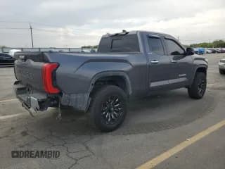 ✅ 2023 Toyota Tundra Limited • VIN: 5TFJA5DA6PX089897 • Лот: 70382215. Опубликован ранее на Copart с пробегом 80 783 миль. Бесплатный доступ к архиву аукционных продаж из США и подробный отчёт об истории автомобиля на DreamBid. Изображение 3.