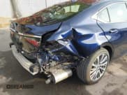 ✅ 2019 Lexus ES 350 • VIN: 58ABZ1B11KU021417 • Lot: 43648140. Wystawiony na IAAI z przebiegiem 21 292 mil. Bezpłatny archiwum sprzedaży aukcyjnych z USA i szczegółowy raport historii pojazdu na DreamBid. Zdjęcie 6.