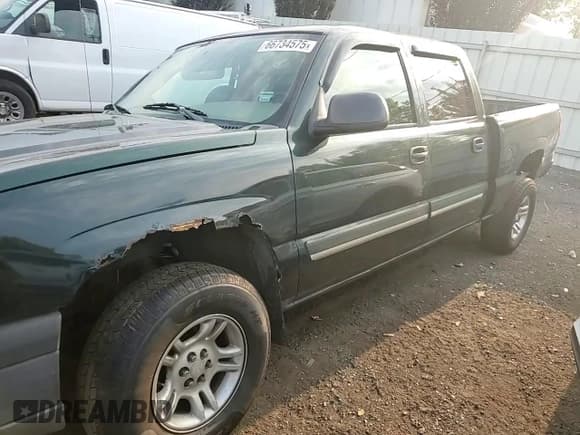 ✅ 2004 Chevrolet Silverado 1500 LS • VIN: 2GCEK13T641427270 • Lot: 66734575. Wystawiony na Copart z przebiegiem Nie podano. Bezpłatny archiwum sprzedaży aukcyjnych z USA i szczegółowy raport historii pojazdu na DreamBid. Zdjęcie 13.