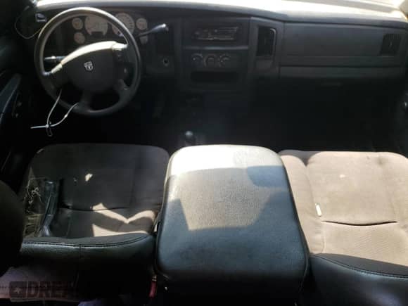 2005 Dodge 1500 SLT с VIN 1D7HU18D25J617265, выставлен на аукционе Copart как лот 68610104 с пробегом 183 956 миль миль и Списание • Salvage title. История ставок и продаж доступна на DreamBid. Изображение 8.