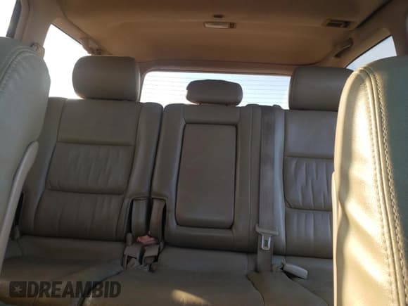 ✅ 2000 Toyota Land Cruiser • VIN: JT3HT05J7Y0108417 • Lot: 92209165. Wystawiony na Copart z przebiegiem 268 352 mil. Bezpłatny archiwum sprzedaży aukcyjnych z USA i szczegółowy raport historii pojazdu na DreamBid. Zdjęcie 10.