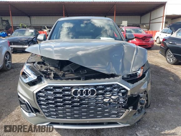 ✅ 2025 Audi Q5 Sportback S line Premium Plus • VIN: WA15AAFY2S2020502 • Лот: 43510491. Опубликован ранее на IAAI с пробегом Не указан. Бесплатный доступ к архиву аукционных продаж из США и подробный отчёт об истории автомобиля на DreamBid. Изображение 12.