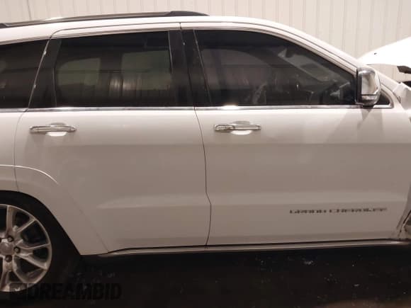 ✅ 2014 Jeep Grand Cherokee Summit • VIN: 1C4RJFJT7EC249398 • Lot: 43241993. Listed on IAAI with 115,708 mi. Free auction sales archive from the USA and detailed vehicle history report at DreamBid. Image 14.