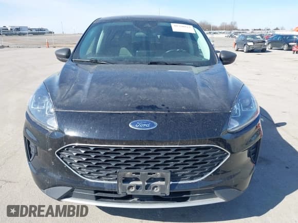 ✅ 2022 Ford Escape SE • VIN: 1FMCU9G6XNUB30881 • Lot: 41750512. Listed on IAAI with 88,681 mi. Free auction sales archive from the USA and detailed vehicle history report at DreamBid. Image 6.