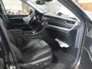 ✅ 2024 Jeep Grand Cherokee Limited • VIN: 1C4RJKBG6R8925407 • Lot: 43182994. Listed on IAAI with 9,931 mi. Free auction sales archive from the USA and detailed vehicle history report at DreamBid. Image 5.