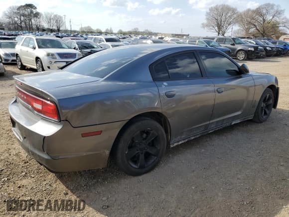 ✅ 2011 Dodge Charger Rallye • VIN: 2B3CL3CG9BH579424 • Лот: 49116355. Опубликован ранее на Copart с пробегом 146 062 миль. Бесплатный доступ к архиву аукционных продаж из США и подробный отчёт об истории автомобиля на DreamBid. Изображение 3.