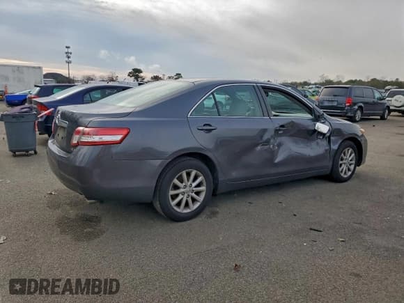 ✅ 2011 Toyota Camry SE • VIN: 4T1BK3EK9BU127223 • Lot: 93488615. Wystawiony na Copart z przebiegiem Nie podano. Bezpłatny archiwum sprzedaży aukcyjnych z USA i szczegółowy raport historii pojazdu na DreamBid. Zdjęcie 3.
