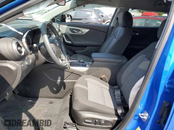 2024 Chevrolet Blazer LT with VIN 3GNKBCR40RS253231, listed as a Copart auction lot 68289534 with 2,069 mi miles and Clean title. Bid and sale history available at DreamBid. Image 7.