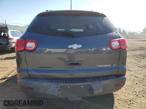 ✅ 2012 Chevrolet Traverse 2LT • VIN: 1GNKRJED2CJ273978 • Lot: 51237354. Wystawiony na Copart z przebiegiem 184 007 mil. Bezpłatny archiwum sprzedaży aukcyjnych z USA i szczegółowy raport historii pojazdu na DreamBid. Zdjęcie 6.