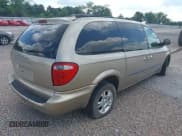 ✅ 2003 Dodge Caravan EX • VIN: 2D4GP74L03R104251 • Lot: 42747705. Listed on IAAI with 323,929 mi. Free auction sales archive from the USA and detailed vehicle history report at DreamBid. Image 4.