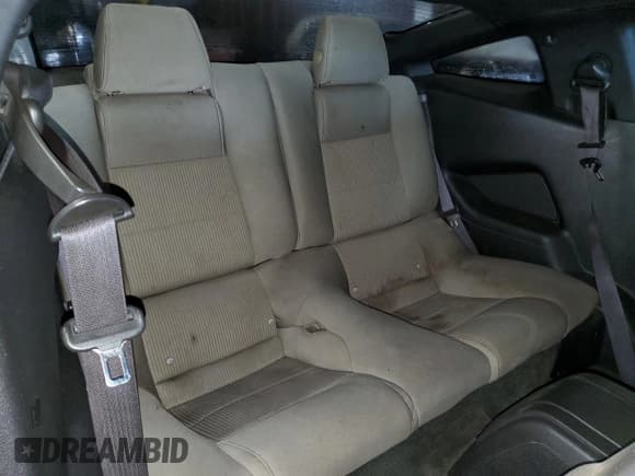 ✅ 2014 Ford Mustang V6 • VIN: 1ZVBP8AM4E5218034 • Lot: 92279635. Wystawiony na Copart z przebiegiem 158 691 mil. Bezpłatny archiwum sprzedaży aukcyjnych z USA i szczegółowy raport historii pojazdu na DreamBid. Zdjęcie 10.