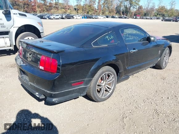✅ 2007 Ford Mustang Deluxe • VIN: 1ZVFT80N675275698 • Lot: 43552453. Listed on IAAI with Not provided. Free auction sales archive from the USA and detailed vehicle history report at DreamBid. Image 4.