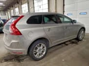 ✅ 2015 Volvo XC60 T5 Drive-E Premier • VIN: YV440MDK9F2734988 • Лот: 95570865. Опубликован ранее на Copart с пробегом 193 353 миль. Бесплатный доступ к архиву аукционных продаж из США и подробный отчёт об истории автомобиля на DreamBid. Изображение 3.