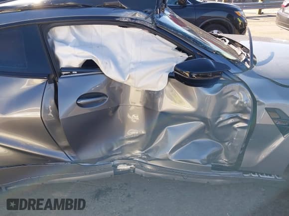 ✅ 2023 BMW M4 Competition xDrive • VIN: WBS43AZ01PCM48086 • Lot: 40899240. Wystawiony na IAAI z przebiegiem 9 597 mil. Bezpłatny archiwum sprzedaży aukcyjnych z USA i szczegółowy raport historii pojazdu na DreamBid. Zdjęcie 21.