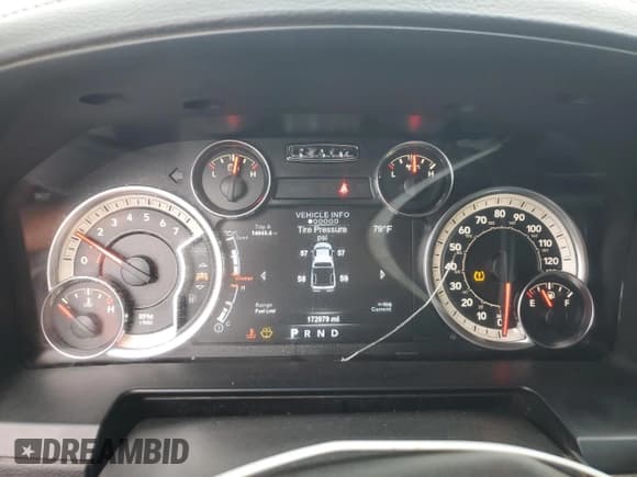 ✅ 2018 Ram 2500 Big Horn • VIN: 3C6UR5MJ2JG169982 • Lot: 85539225. Wystawiony na Copart z przebiegiem 172 979 mil. Bezpłatny archiwum sprzedaży aukcyjnych z USA i szczegółowy raport historii pojazdu na DreamBid. Zdjęcie 9.