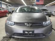 ✅ 2007 Honda Civic LX • VIN: 2HGFG12617H501001 • Lot: 90062415. Listed on Copart with 223,905 mi. Free auction sales archive from the USA and detailed vehicle history report at DreamBid. Image 5.