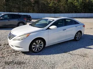 ✅ 2011 Hyundai Sonata SE • VIN: 5NPEC4AC9BH076884 • Lot: 92590295. Listed on Copart with 199,278 mi. Free auction sales archive from the USA and detailed vehicle history report at DreamBid. Image 1.
