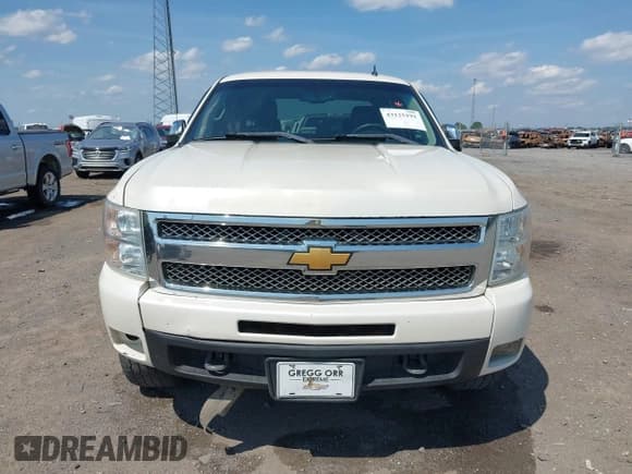 ✅ 2013 Chevrolet Silverado 1500 LTZ • VIN: 3GCPKTE75DG315975 • Lot: 43125191. Wystawiony na IAAI z przebiegiem 211 900 mil. Bezpłatny archiwum sprzedaży aukcyjnych z USA i szczegółowy raport historii pojazdu na DreamBid. Zdjęcie 6.