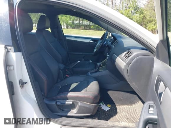 ✅ 2012 Volkswagen Jetta Autobahn • VIN: 3VW4A7AJ9CM011818 • Lot: 42037524. Listed on IAAI with 155,969 mi. Free auction sales archive from the USA and detailed vehicle history report at DreamBid. Image 5.