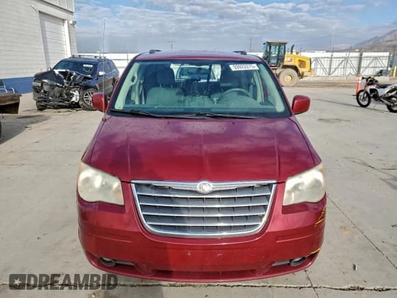✅ 2010 Chrysler Town & Country Touring • VIN: 2A4RR5D1XAR492115 • Lot: 93922275. Listed on Copart with 151,427 mi. Free auction sales archive from the USA and detailed vehicle history report at DreamBid. Image 5.