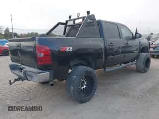 2009 Chevrolet Silverado 1500 LT z VIN 3GCEK23369G177193, wystawiony jako IAAI lot #43494375 z przebiegiem 272 297 mil mil oraz . Historia ofert i sprzedaży dostępna na DreamBid. Obrazek 4.