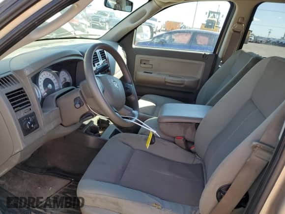 2005 Dodge Dakota SLT with VIN 1D7HW48N15S260885, listed as a Copart auction lot 71652084 with 189,214 mi miles and Salvage title. Bid and sale history available at DreamBid. Image 7.