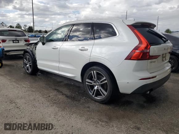 ✅ 2019 Volvo XC60 Momentum • VIN: LYV102DK8KB202716 • Lot: 85326365. Listed on Copart with 111,100 mi. Free auction sales archive from the USA and detailed vehicle history report at DreamBid. Image 2.