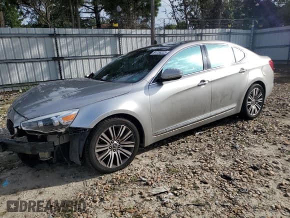 ✅ 2015 Kia Cadenza Premium • VIN: KNALN4D71F5170082 • Lot: 84758225. Wystawiony na Copart z przebiegiem 129 242 mil. Bezpłatny archiwum sprzedaży aukcyjnych z USA i szczegółowy raport historii pojazdu na DreamBid. Zdjęcie 1.