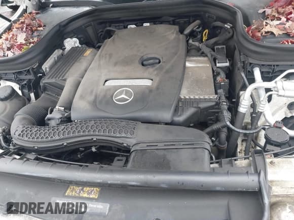 ✅ 2018 Mercedes-Benz GLC 300 • VIN: WDC0G4KB9JV108245 • Лот: 43630794. Опубликован ранее на IAAI с пробегом 57 262 миль. Бесплатный доступ к архиву аукционных продаж из США и подробный отчёт об истории автомобиля на DreamBid. Изображение 10.