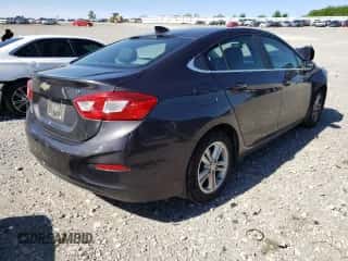 2016 Chevrolet Cruze LT z VIN 1G1BE5SM7G7315055, wystawiony jako Copart lot #45129742 z przebiegiem 93 770 mil mil oraz . Historia ofert i sprzedaży dostępna na DreamBid. Obrazek 4.