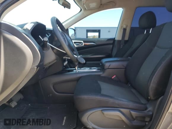 ✅ 2018 Nissan Pathfinder Platinum • VIN: 5N1DR2MN7JC676370 • Лот: 70718375. Опубликован ранее на Copart с пробегом 120 720 миль. Бесплатный доступ к архиву аукционных продаж из США и подробный отчёт об истории автомобиля на DreamBid. Изображение 7.