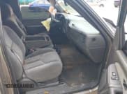 ✅ 2003 Chevrolet Silverado 1500 LS • VIN: 1GCEC14T23Z275845 • Lot: 42635647. Listed on IAAI with 149,904 mi. Free auction sales archive from the USA and detailed vehicle history report at DreamBid. Image 5.