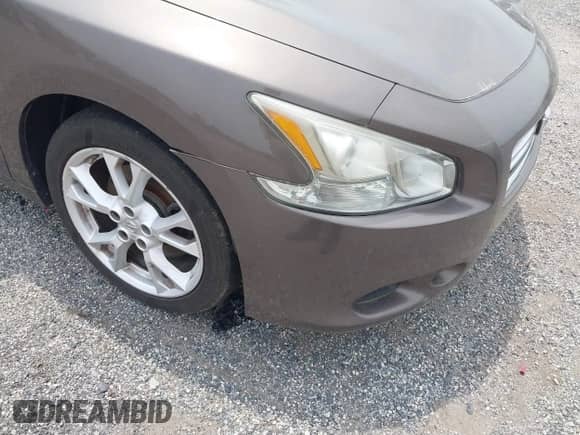 2012 Nissan Maxima S z VIN 1N4AA5AP5CC860947, wystawiony jako IAAI lot #42496871 z przebiegiem Nie podano mil oraz . Historia ofert i sprzedaży dostępna na DreamBid. Obrazek 6.