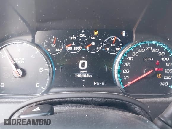 ✅ 2018 GMC Yukon XL Denali • VIN: 1GKS1HKJ1JR301002 • Lot: 42944308. Wystawiony na IAAI z przebiegiem 149 488 mil. Bezpłatny archiwum sprzedaży aukcyjnych z USA i szczegółowy raport historii pojazdu na DreamBid. Zdjęcie 7.