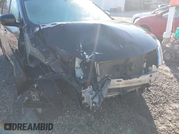 ✅ 2014 Nissan Pathfinder SV • VIN: 5N1AR2MN4EC704490 • Lot: 41453742. Listed on IAAI with 180,951 mi. Free auction sales archive from the USA and detailed vehicle history report at DreamBid. Image 6.