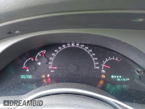 ✅ 2007 Chrysler Pacifica • VIN: 2A8GM48LX7R326101 • Lot: 43781781. Listed on IAAI with 181,157 mi. Free auction sales archive from the USA and detailed vehicle history report at DreamBid. Image 7.