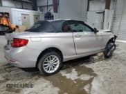 ✅ 2016 BMW 2 Series 228i • VIN: WBA1K9C55GV710774 • Lot: 63633045. Wystawiony na Copart z przebiegiem Nie podano. Bezpłatny archiwum sprzedaży aukcyjnych z USA i szczegółowy raport historii pojazdu na DreamBid. Zdjęcie 3.