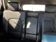 ✅ 2017 Hyundai Santa Fe SE • VIN: KM8SN4HF9HU229948 • Лот: 89809455. Опубликован ранее на Copart с пробегом 135 013 миль. Бесплатный доступ к архиву аукционных продаж из США и подробный отчёт об истории автомобиля на DreamBid. Изображение 10.