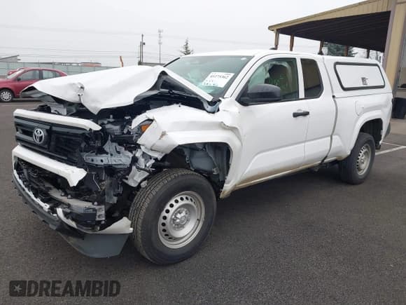 ✅ 2024 Toyota Tacoma SR • VIN: 3TYJDAHN4RT001343 • Лот: 41275362. Опубликован ранее на IAAI с пробегом 3 154 миль. Бесплатный доступ к архиву аукционных продаж из США и подробный отчёт об истории автомобиля на DreamBid. Изображение 2.