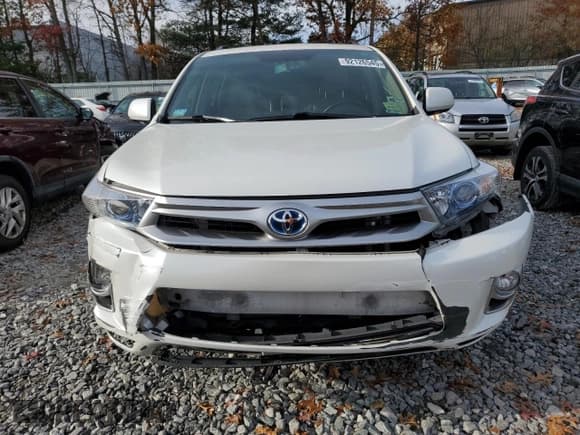 ✅ 2011 Toyota Highlander Limited • VIN: JTEDC3EH3B2002143 • Lot: 92126545. Listed on Copart with Not provided. Free auction sales archive from the USA and detailed vehicle history report at DreamBid. Image 5.