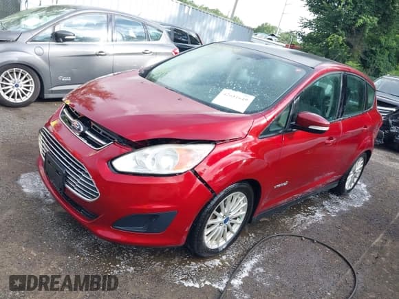 ✅ 2013 Ford C-Max SE • VIN: 1FADP5AU2DL529326 • Lot: 42651649. Wystawiony na IAAI z przebiegiem 150 042 mil. Bezpłatny archiwum sprzedaży aukcyjnych z USA i szczegółowy raport historii pojazdu na DreamBid. Zdjęcie 17.