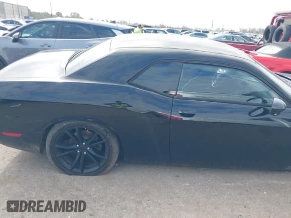 ✅ 2013 Dodge Challenger SXT • VIN: 2C3CDYAG5DH500642 • Lot: 41243016. Wystawiony na IAAI z przebiegiem 199 136 mil. Bezpłatny archiwum sprzedaży aukcyjnych z USA i szczegółowy raport historii pojazdu na DreamBid. Zdjęcie 13.