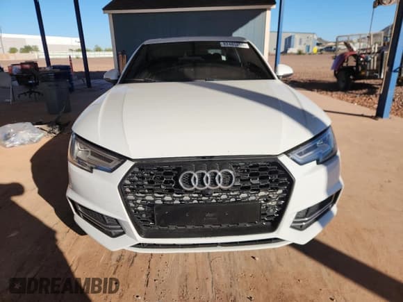 ✅ 2017 Audi A4 Premium Plus • VIN: WAUENAF49HN060166 • Лот: 82485255. Опубликован ранее на Copart с пробегом Не указан. Бесплатный доступ к архиву аукционных продаж из США и подробный отчёт об истории автомобиля на DreamBid. Изображение 5.