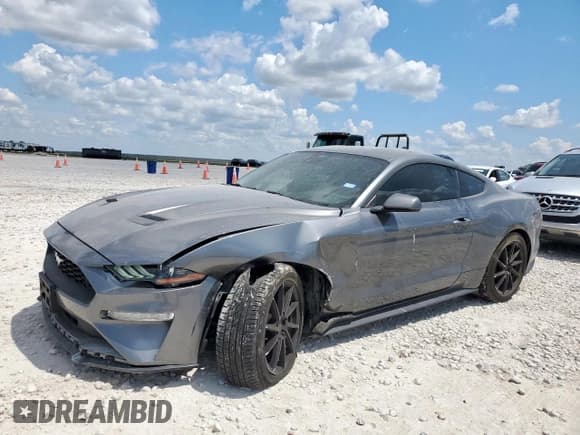 ✅ 2021 Ford Mustang EcoBoost • VIN: 1FA6P8TH2M5149451 • Lot: 68397225. Wystawiony na Copart z przebiegiem 54 208 mil. Bezpłatny archiwum sprzedaży aukcyjnych z USA i szczegółowy raport historii pojazdu na DreamBid. Zdjęcie 1.