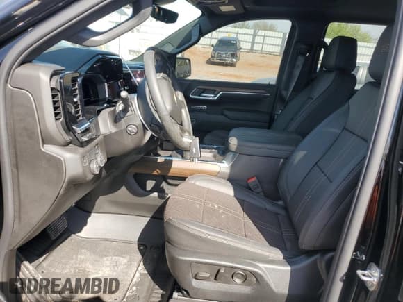 ✅ 2025 Chevrolet Silverado 1500 • VIN: 2GCPAFED6S1116613 • Лот: 48756285. Опубликован ранее на Copart с пробегом 1 136 миль. Бесплатный доступ к архиву аукционных продаж из США и подробный отчёт об истории автомобиля на DreamBid. Изображение 7.