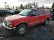 1999 Chevrolet Blazer LS z VIN 1GNDT13WXXK201988, wystawiony jako Copart lot #81960364 z przebiegiem 219 613 mil mil oraz Szkoda całkowita • Salvage title. Historia ofert i sprzedaży dostępna na DreamBid. Obrazek 1.