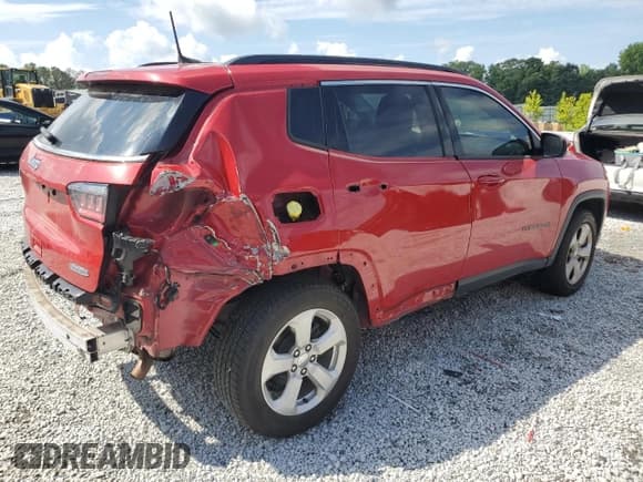 ✅ 2018 Jeep Compass Latitude • VIN: 3C4NJCBB5JT468555 • Lot: 64379375. Wystawiony na Copart z przebiegiem 73 292 mil. Bezpłatny archiwum sprzedaży aukcyjnych z USA i szczegółowy raport historii pojazdu na DreamBid. Zdjęcie 3.