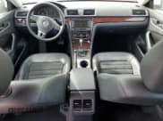 ✅ 2013 Volkswagen Passat SEL • VIN: 1VWCP7A34DC085839 • Lot: 70501935. Listed on Copart with 58,858 mi. Free auction sales archive from the USA and detailed vehicle history report at DreamBid. Image 8.