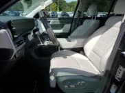 ✅ 2024 Hyundai Santa Fe Calligraphy • VIN: 5NMP54GL5RH040482 • Lot: 70167405. Wystawiony na Copart z przebiegiem 40 385 mil. Bezpłatny archiwum sprzedaży aukcyjnych z USA i szczegółowy raport historii pojazdu na DreamBid. Zdjęcie 7.